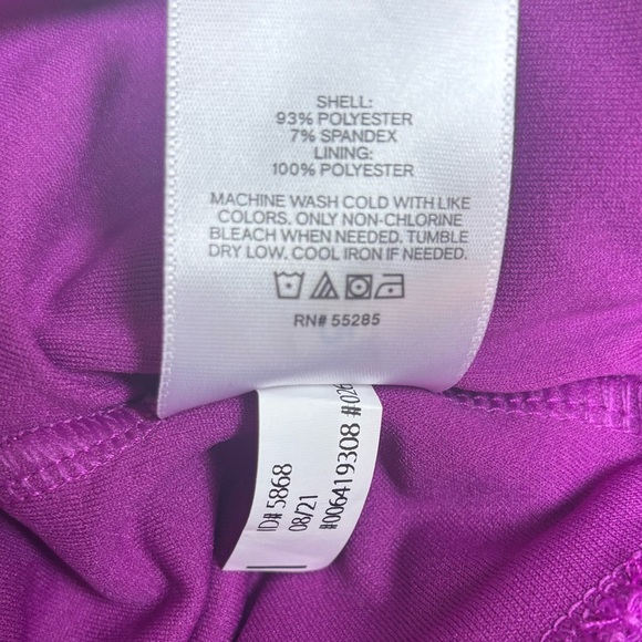 EXPRESS Bodysuit Vibrant Purple Metallic Glam Off The Shoulder Satin Thong Sz XL - Picture 10 of 10